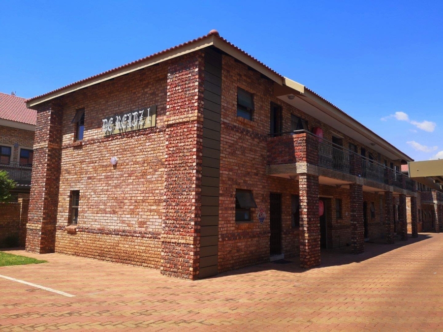 2 Bedroom Property for Sale in Die Bult North West